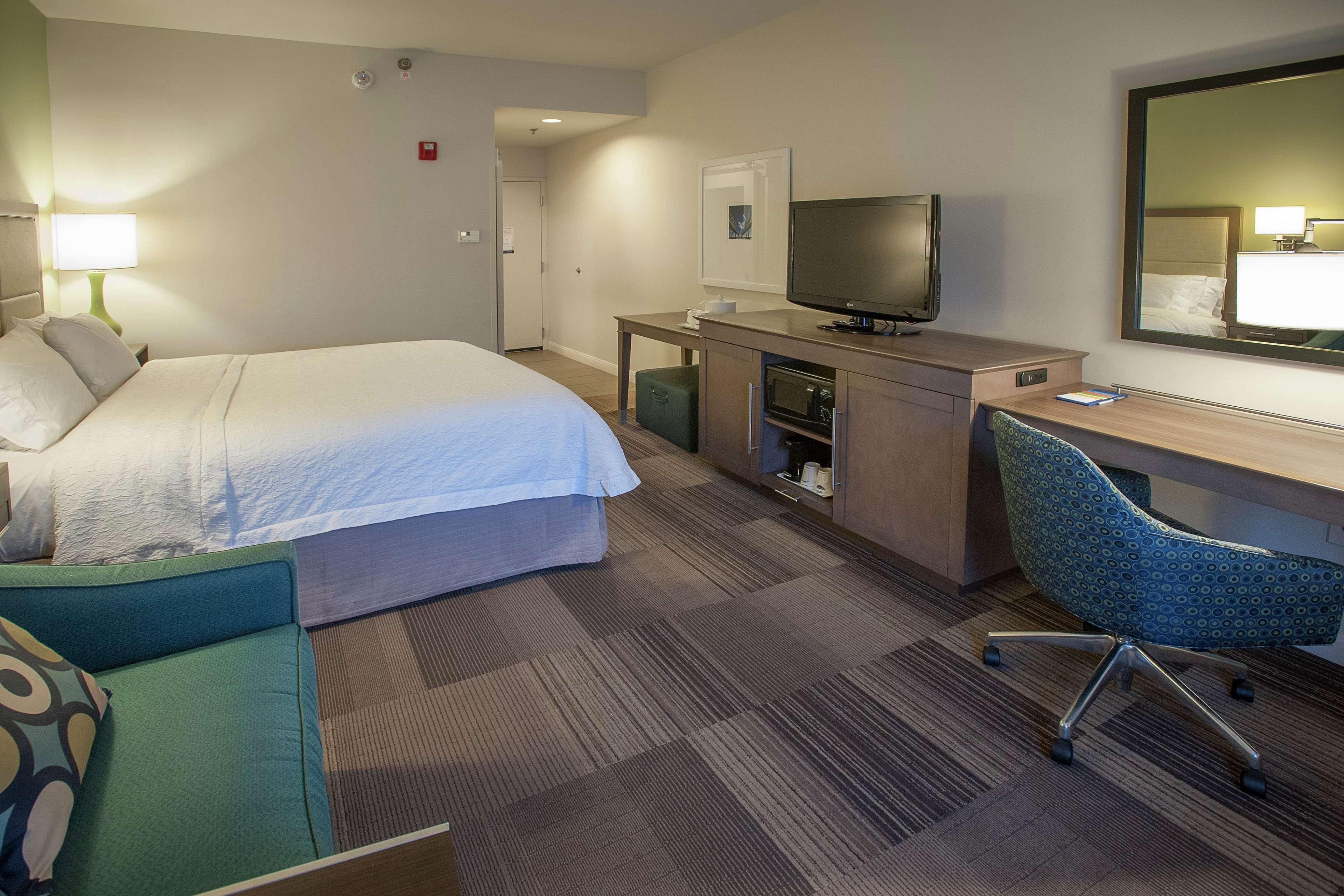 Hampton Inn & Suites New Orleans/Elmwood Harahan Экстерьер фото