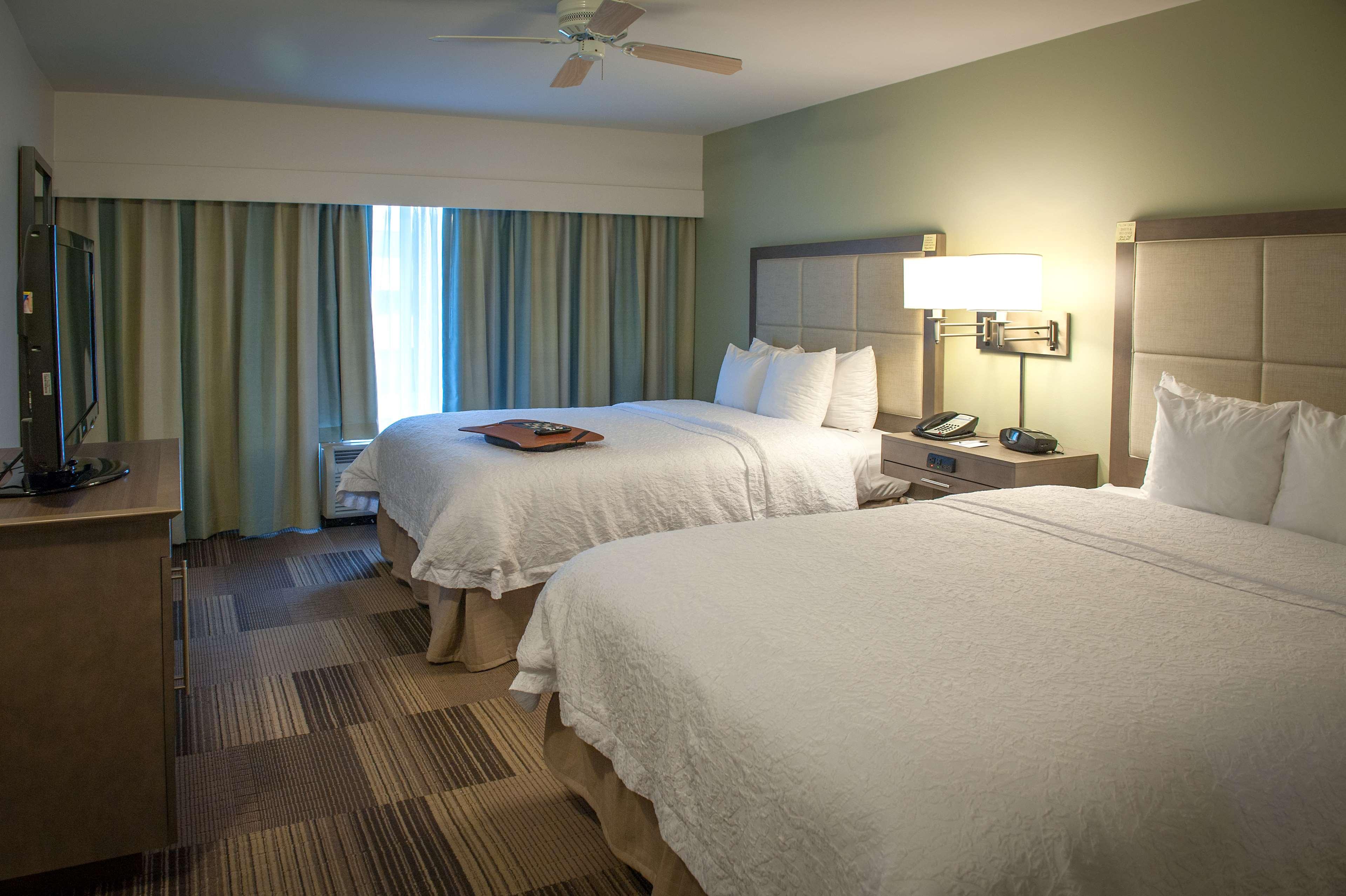 Hampton Inn & Suites New Orleans/Elmwood Harahan Экстерьер фото