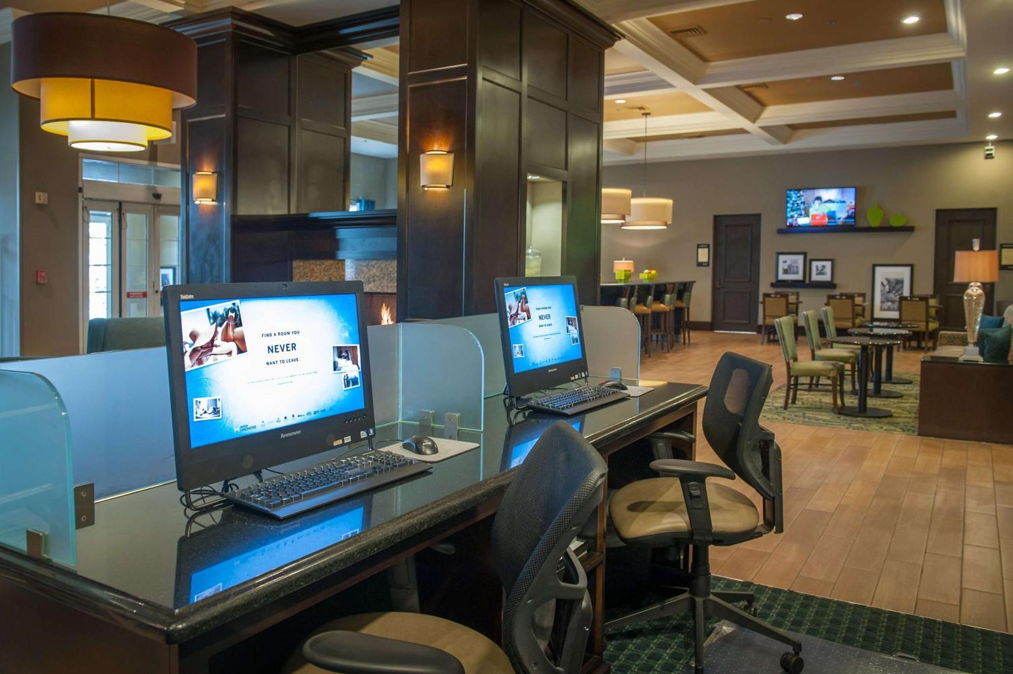 Hampton Inn & Suites New Orleans/Elmwood Harahan Экстерьер фото