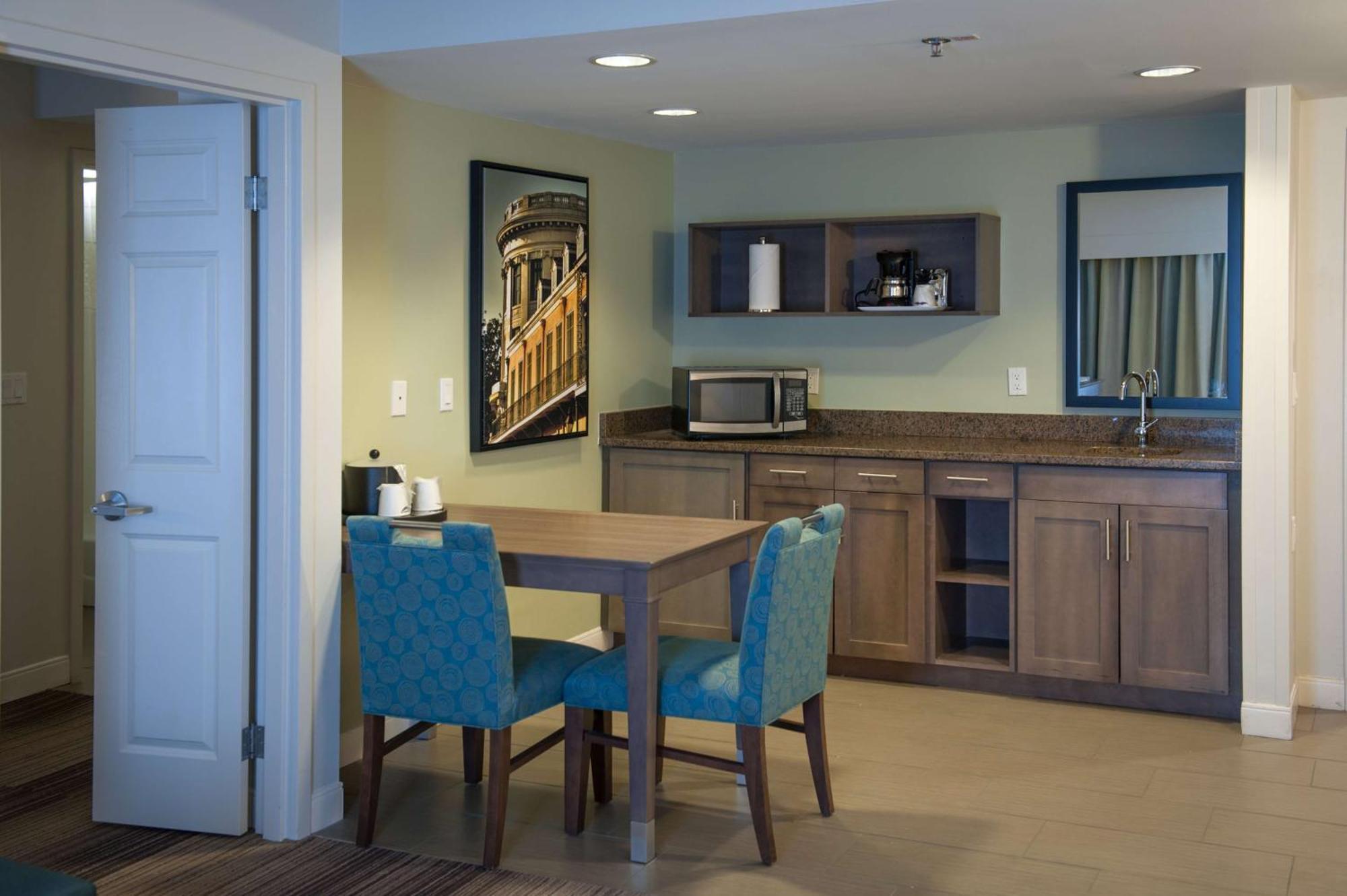 Hampton Inn & Suites New Orleans/Elmwood Harahan Экстерьер фото
