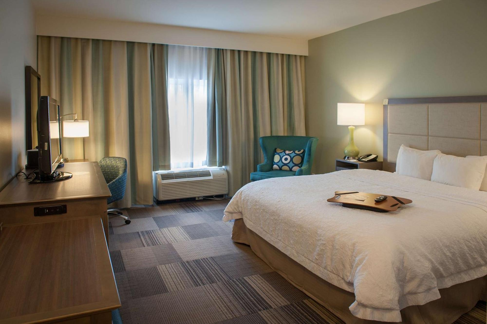 Hampton Inn & Suites New Orleans/Elmwood Harahan Экстерьер фото
