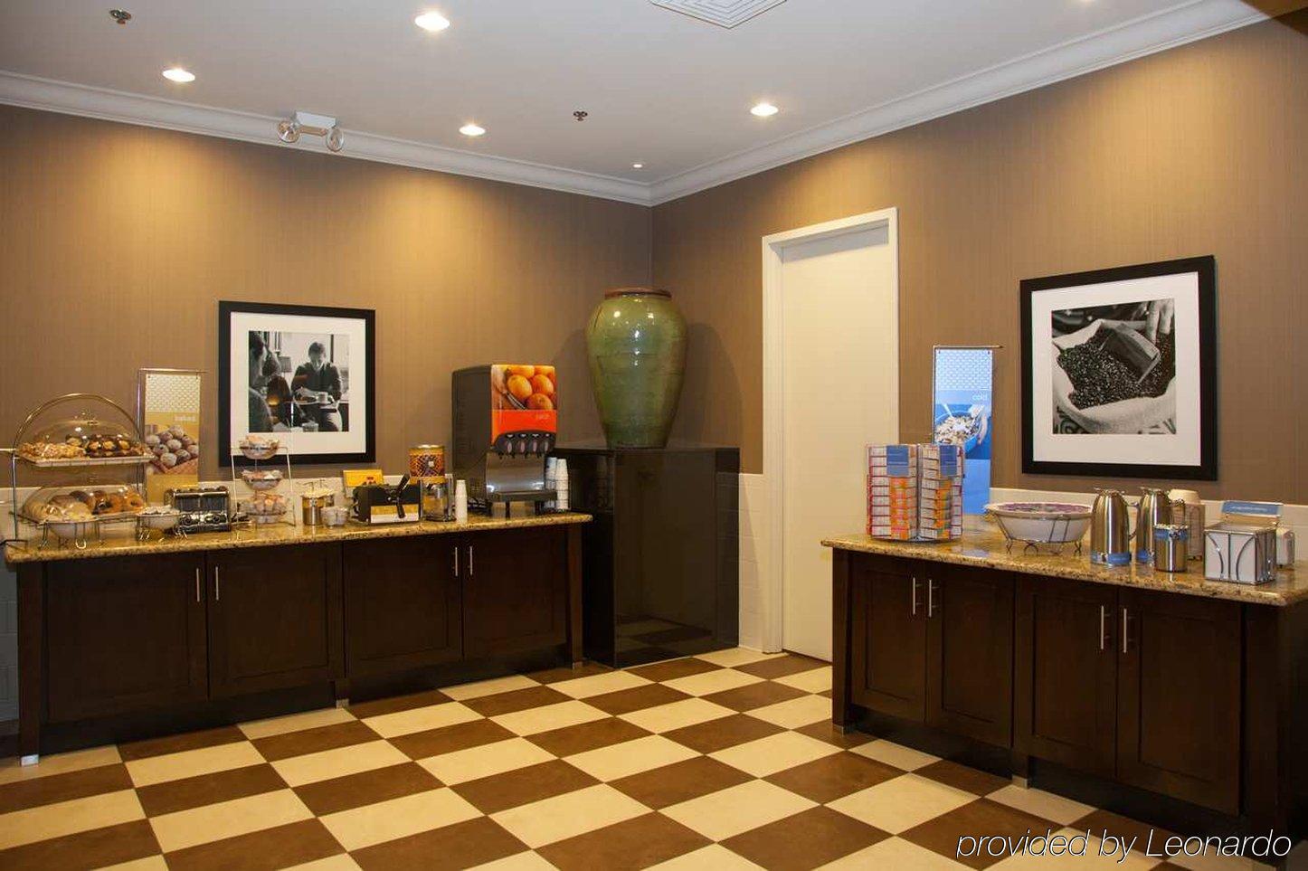 Hampton Inn & Suites New Orleans/Elmwood Harahan Экстерьер фото